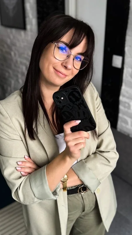 Karolina podczas nagrania dla IMBIR MEDIA